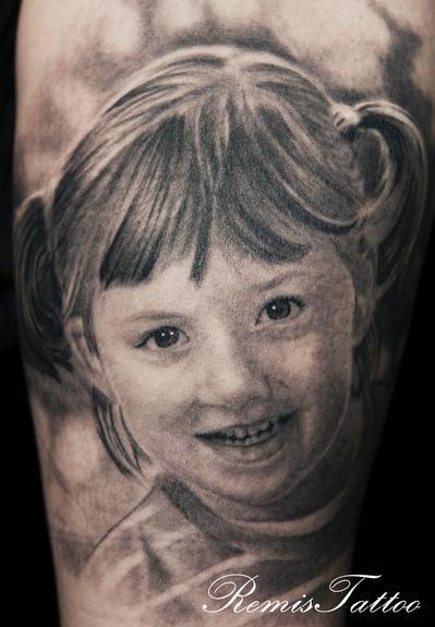 Remis Tattoo - girl portrait